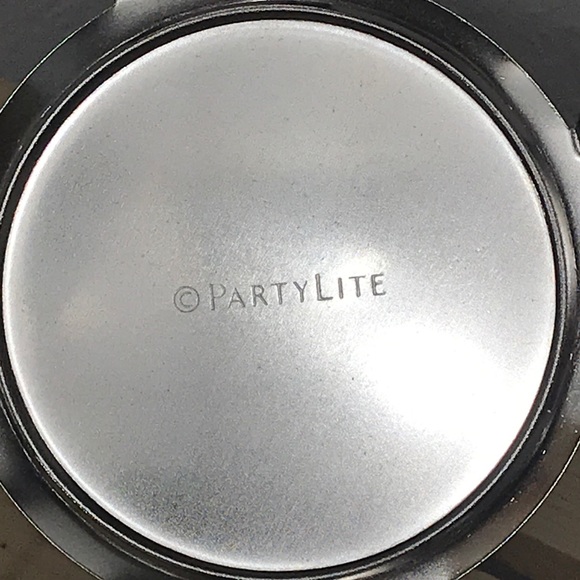 Modern Holly Candle Holder- PartyLite - Picture 4 of 5